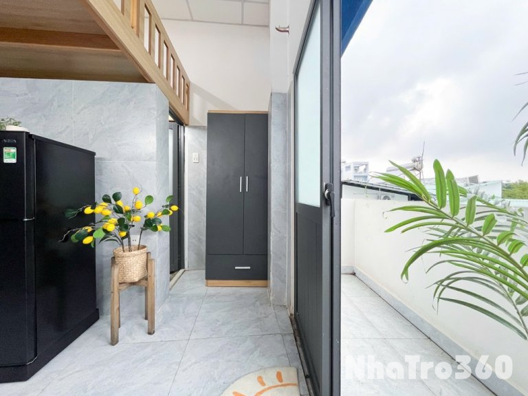 Duplex Ban Công Đầy Đủ Nội Thất Ở Cặp Đôi Thì Okee