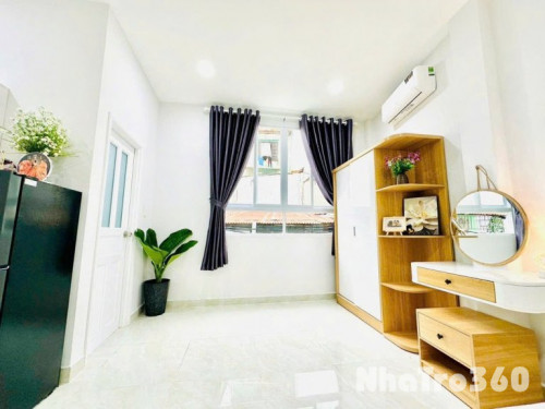 Studio Máy Giặt Riêng Cửa Sổ Rộng Cho Nui Pet