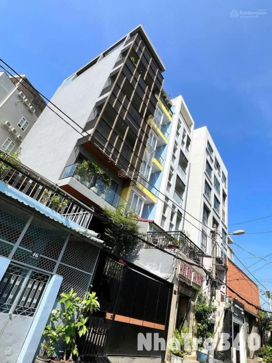 Bán Tòa Nhà 7 Tầng – Gần Ba Son, Sát Nguyễn Hữu Cảnh – Giá 23.5 Tỷ