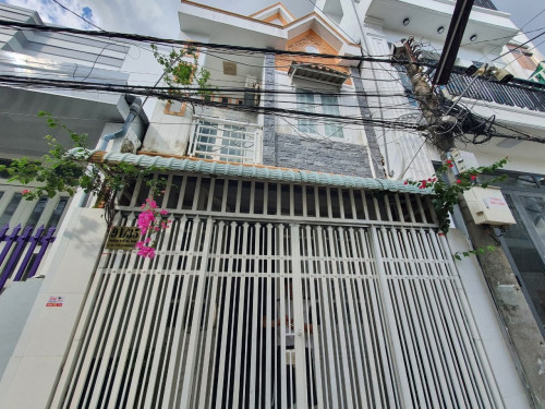 52. Nhà 4,5 triêụ 2 phòng ngủ gần trường Đại học Y Dược Cần Thơ