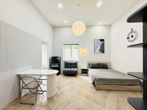 CĂN HỘ STUDIO TÁCH BẾP CỬA SỔ THOÁNG FULL NT P.TÂN PHONG Q7 GẦN RMIT, TDTU, LOTTE, CRESENT MALL, Q1-4-8