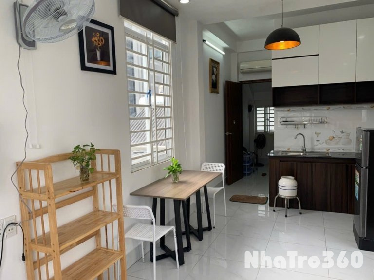 Cho thuê căn hộ Q10, đường Nguyễn Văn Cừ, gần ĐH Sài Gòn, ĐH Sư Phạm, ĐH Văn Lang