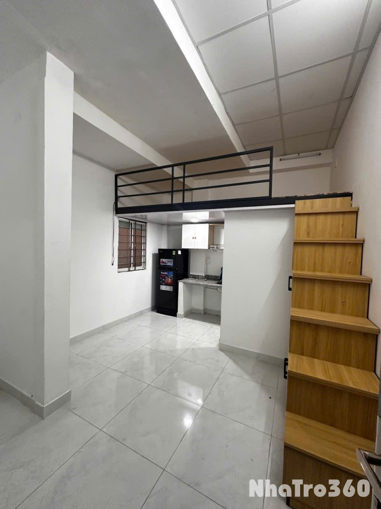 Cho thuê duplex rộng rãi thoáng mát gần sân bay, huit