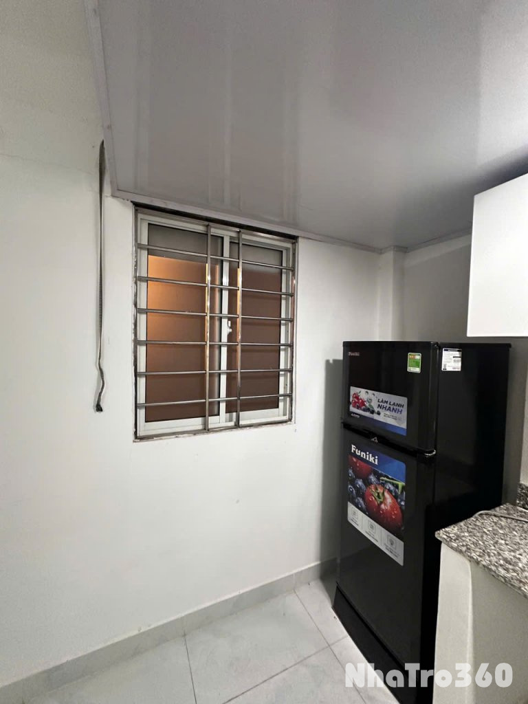 Cho thuê duplex rộng rãi thoáng mát gần sân bay, huit