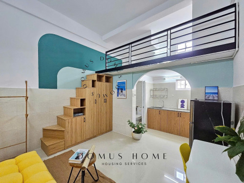 Duplex cửa sổ , Fnt, gần Lotte, Tdtu, thoáng, mát, q1,4,8 trong 5p