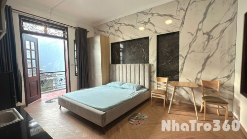 Căn hộ ngay trung tâm quận 10, có bancol, máy giặt riêng, gần Đại học UEH, quận 1, quận 5