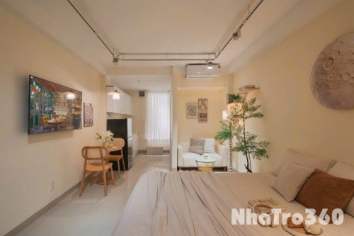 STUDIO BAN CÔNG FULL NỘI THẤT NGAY TRUNG TÂM QUẬN