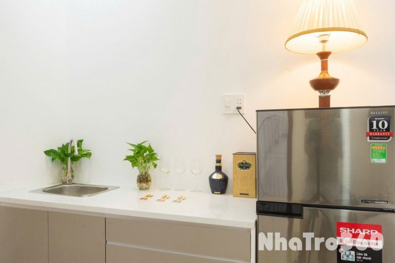 STUDIO MỚI - ĐẸP - FULL NỘI THẤT P.BÌNH THUẬN Q7 GẦN CRESENT MALL, LOTTE, RMIT, TDTU, UFM, NTTU, Q1-4-8