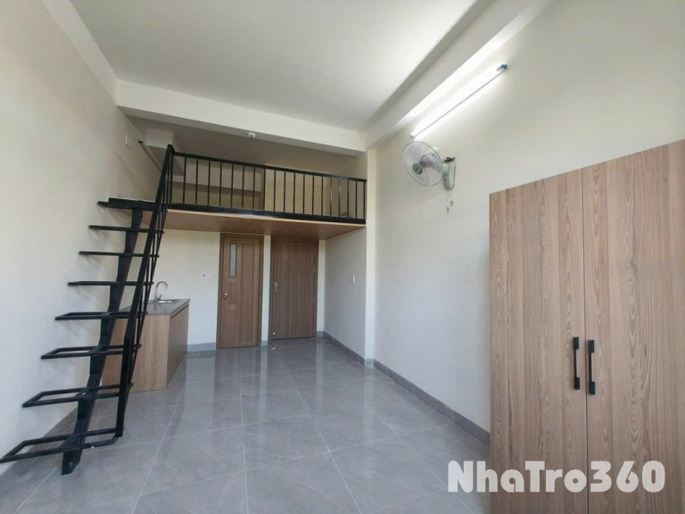 Phòng Trọ Có Gác Rộng 30M2 Ngay VLU CS3