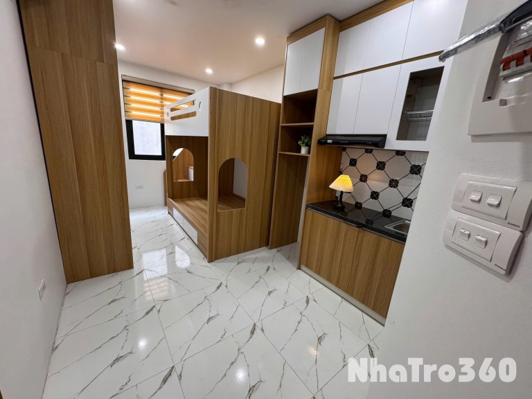 (Cực hiếm) Căn hộ Giường tầng cao cấp 25m2 mới khai trương tại ngõ 102 Pháo Đài Láng - Đống Đa