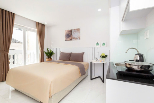 STUDIO BAN CÔNG - FULL NỘI THẤT P.TÂN PHONG Q7 GẦN CRESENT MALL, LOTTE, RMIT, TDTU, Q1-4-8