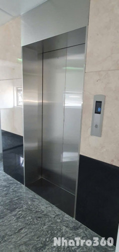 Mình cho thuê nhà lô góc, mới, Nam Trung Yên; vỉa hè 98m2* 5T- 30 Tr