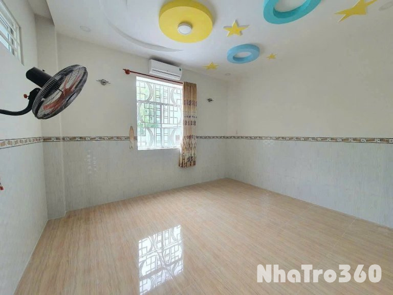 44. Nhà 12,5 triêụ 2 góc mặt tiền khu dân cư 91b