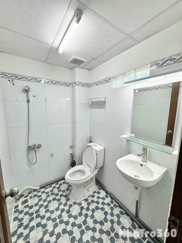 Giảm giá sốc cho HSSV ở 4-6 người thoải mái BThanh