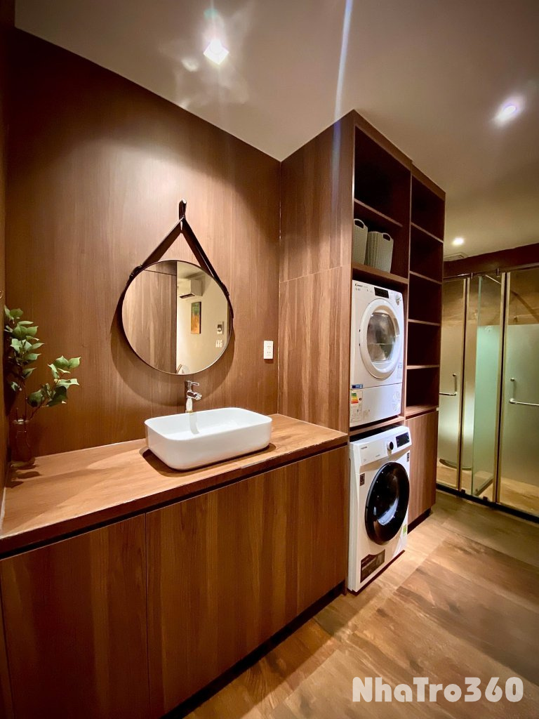 Fully-Furnished 1-Bedroom Apartment for Rent – To Hien Thanh Street, District 10