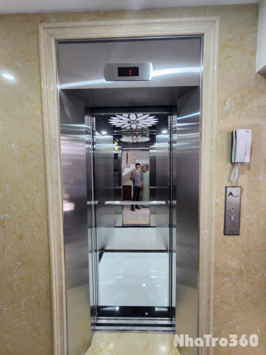 Mình cho thuê nhà hai cửa đi, mới, Trúc Bạch; vỉa hè 97m2* 4T- 30 Tr