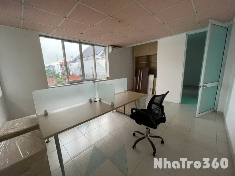 CHO THUÊ VĂN PHÒNG 112M2 GIÁ TỐT MẶT TIỀN ĐƯỜNG NHỰA- Q.BÌNH THẠNH, HCM