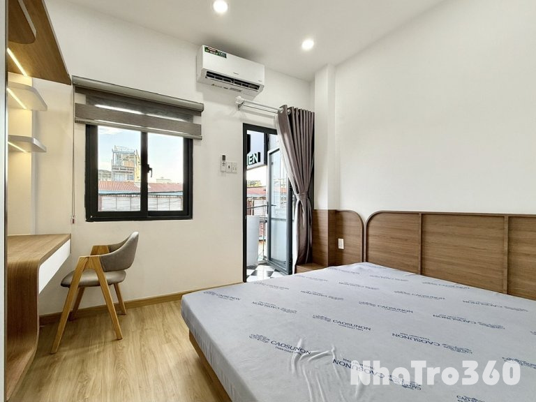 CHDV, bancol, 2pn, tự do, thang máy