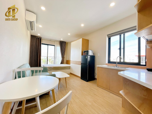 Studio ban công, Fnt, gần Lotte, Tdtu, thoáng, mát, q1,4,8 trong 5p