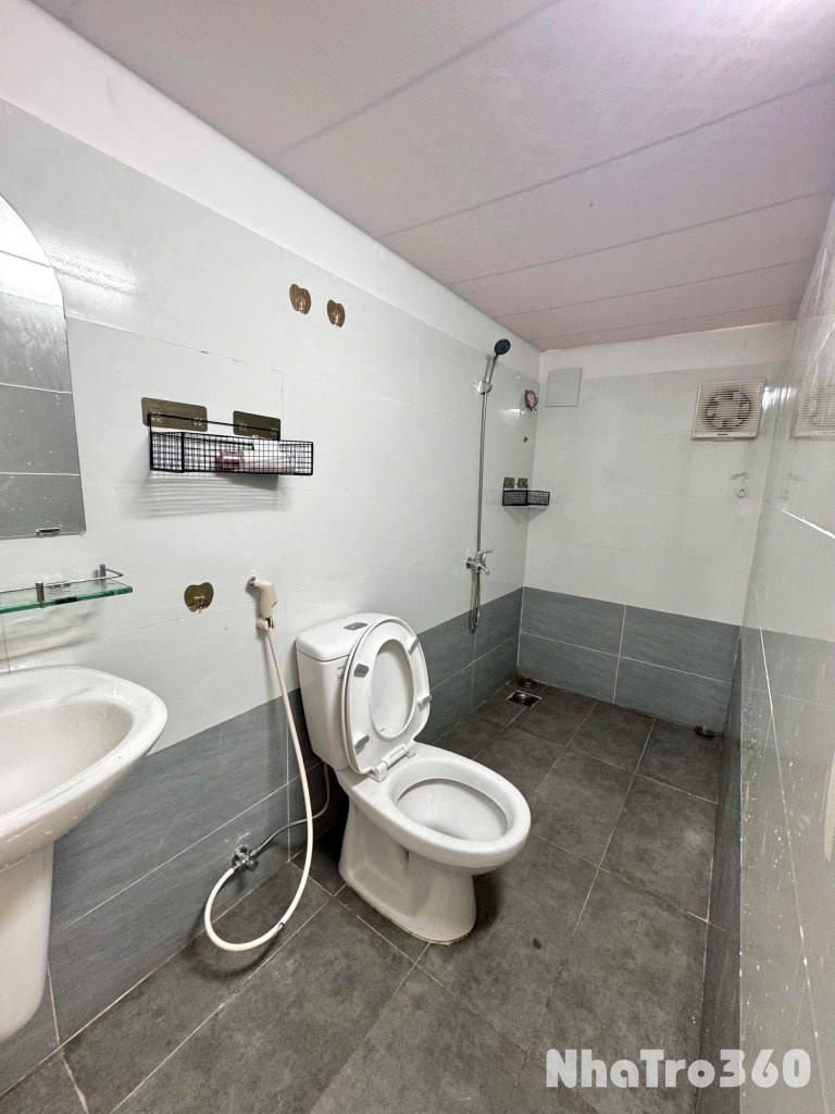 Cho thuê căn hộ Studio Cửa sổ Q8 gần cầu chữ Y, cầu Nguyễn Văn Cừ, chợ Rạch Ông, Parc Mall