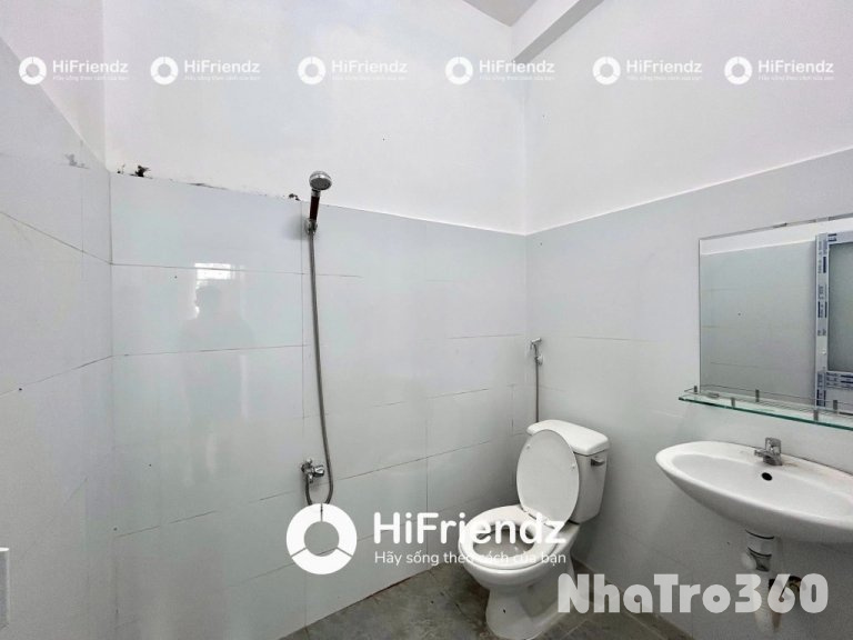 Full nội thất, cửa sổ, ban công, tự do, giá rẻ