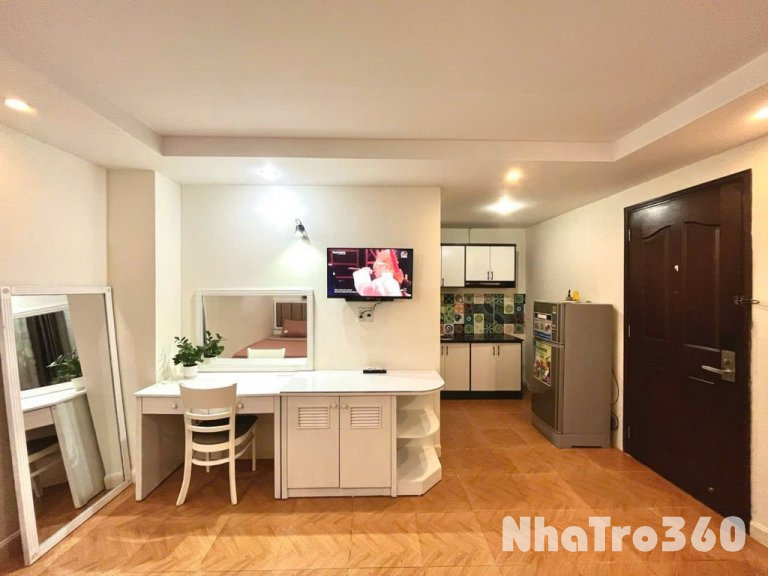 Studio full nội thất, bao thoáng và còn mới tại Q7