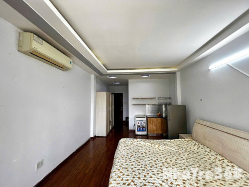 Cho thuê căn hộ Studio Ban công, Máy giặt riêng Q4 gần cầu Ông Lãnh, cầu Calmette, cầu Nguyễn Văn Cừ