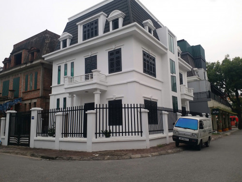 Cho thuê biệt thự Đại Mỗ, 200m2, 3 tầng, lô góc làm văn phòng, kho dược