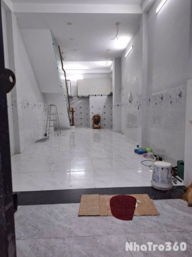 Nhà 1 trệt 2 lầu gần ngã 4 Bình Triệu, vạn phúc