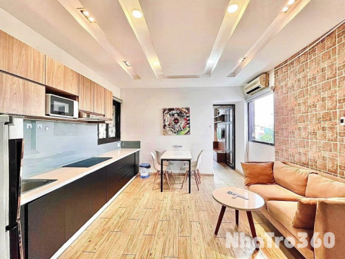 Căn hộ đẹp như penthouse ngay trung tâm quận 3, bancol lớn, gần chùa Pháp Hoa