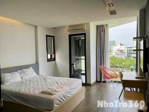 Căn hộ đẹp như penthouse ngay trung tâm quận 3, bancol lớn, gần chùa Pháp Hoa