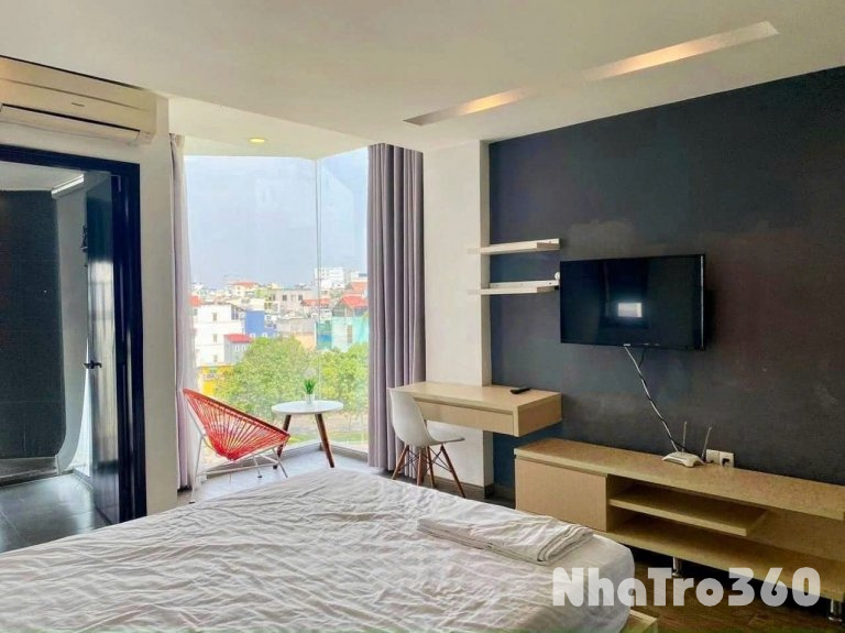 Căn hộ đẹp như penthouse ngay trung tâm quận 3, bancol lớn, gần chùa Pháp Hoa