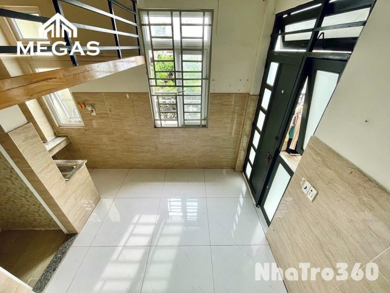 Căn Hộ Duplex Cửa Sổ Trời Ngay Etown Tân Bình