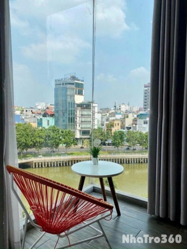 Căn hộ đẹp như penthouse ngay trung tâm quận 3, bancol lớn, gần chùa Pháp Hoa
