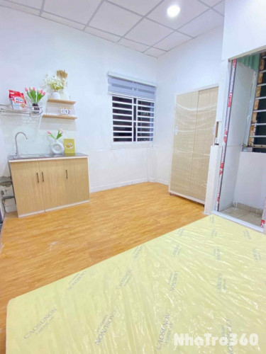 Cho thuê phòng Mới xây ( lầu 3 )