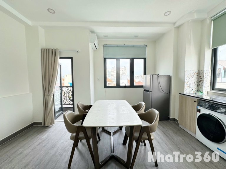 Căn Hộ 1 PN Máy Giặt Riêng Ban Công Giáp Quận 3,10