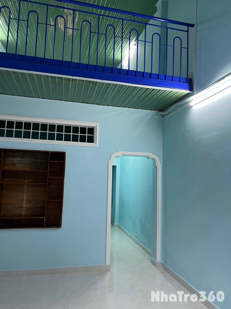 Nhà trống 40m2, có gác lửng, 1 phòng ngủ, Q. BT