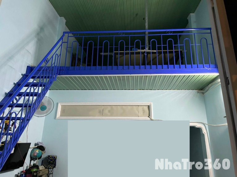 Nhà trống 40m2, có gác lửng, 1 phòng ngủ, Q. BT