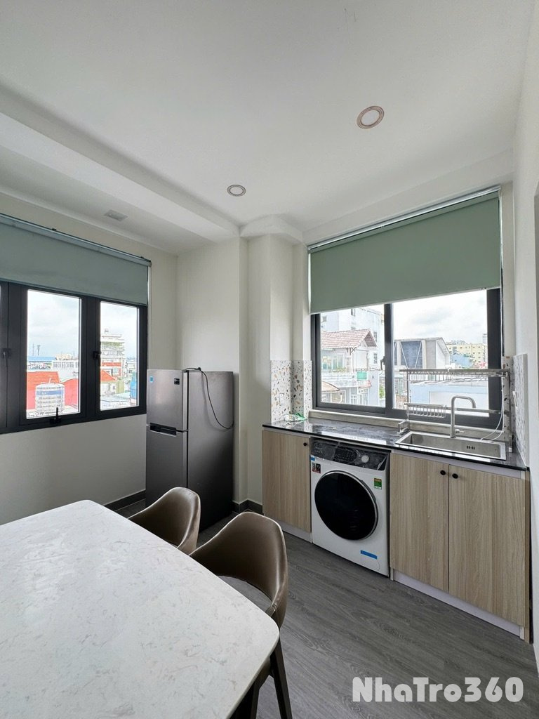 Căn Hộ 1 PN Máy Giặt Riêng Ban Công Giáp Quận 3,10