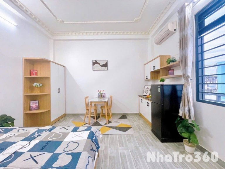 Full nội thất, cửa sổ trời, tự do, giá rẻ