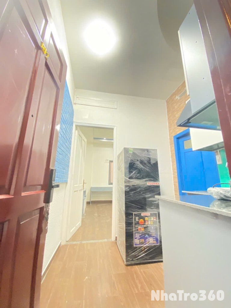 Cho thuê căn hộ Studio Cửa sổ, Tách bếp, Máy giặt riêng Q1 gần cầu Thị Nghè, ĐH Mở, ĐH UEH, vòng xoay Điện Biên Phủ