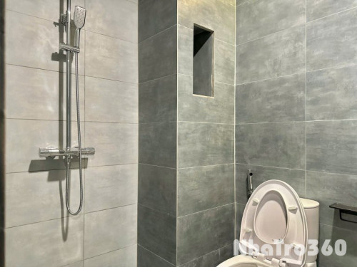 Căn hộ 2PN ngay trung tâm quận 4, bancol siêu chill, gần Đại học Luật, quận 5, quận 1