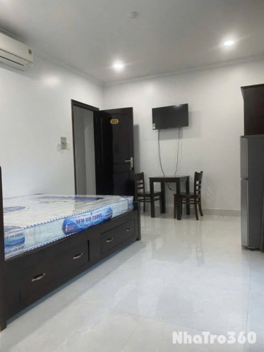 Cho thuê căn hộ Q4, đường Xóm Chiếu, gần gần ĐH Luật, ĐH Nguyễn Tất Thành, chợ Xóm Chiếu