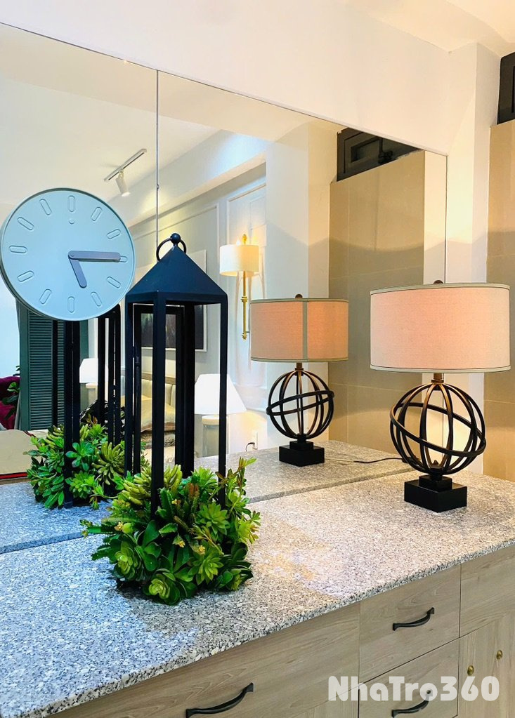 Căn hộ cao cấp, Full nội thất,ban công gần Bitexco