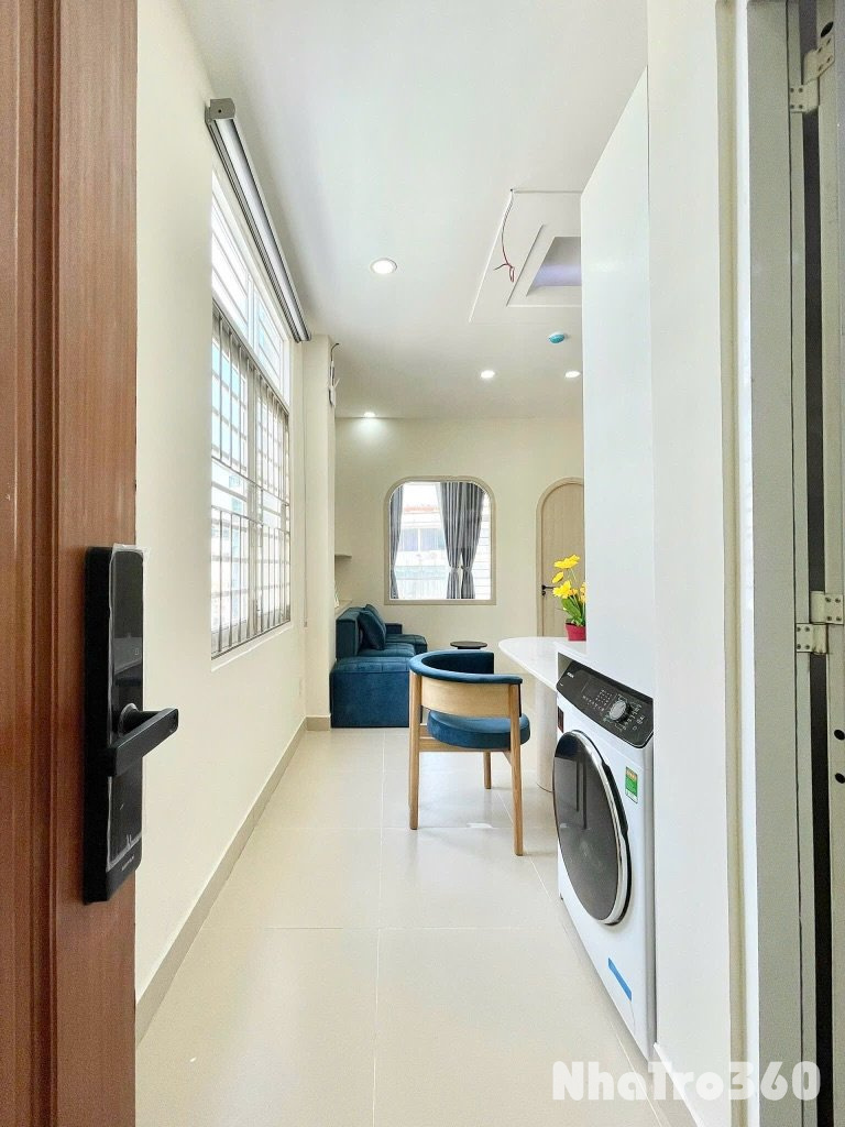 Căn hộ 1PN máy giặt riêng quận 5, mới xây,ban công