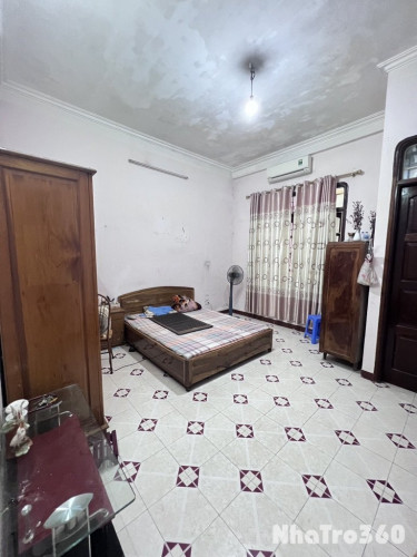 Cần cho thuê phòng chỉ 1,5m/người