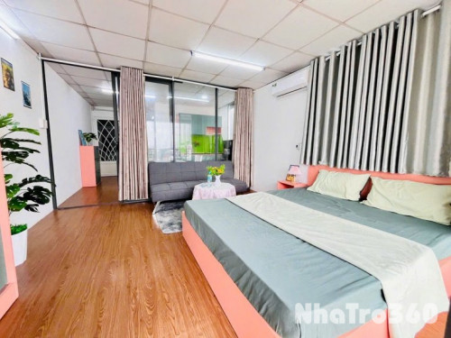 Cho thuê căn hộ 1PN Ban công, Máy giặt riêng Q4 gần cầu Kênh Tẻ, ĐH Luật, ĐH Nguyễn Tất Thành