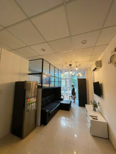 Cho thuê căn hộ Duplex (gác), Q5, Đường Ngô Gia Tự, gần ĐH Kinh Tế, ĐH Y Dược, Vạn Hạnh Mall