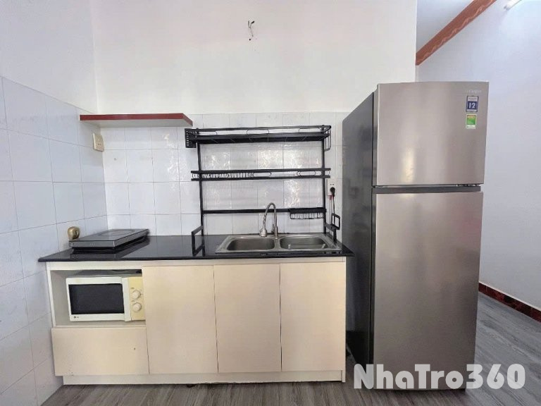 Cho thuê căn hộ Studio Ban công, Máy giặt riêng Q1 gần ĐH Văn Lang, cầu Ông Lãnh, Bùi Viện, chợ Bến Thành