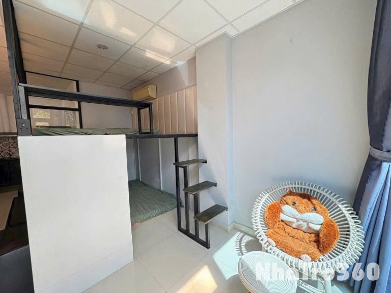 Cho thuê căn hộ Duplex (gác), Q5, Đường Ngô Gia Tự, gần ĐH Kinh Tế, ĐH Y Dược, Vạn Hạnh Mall